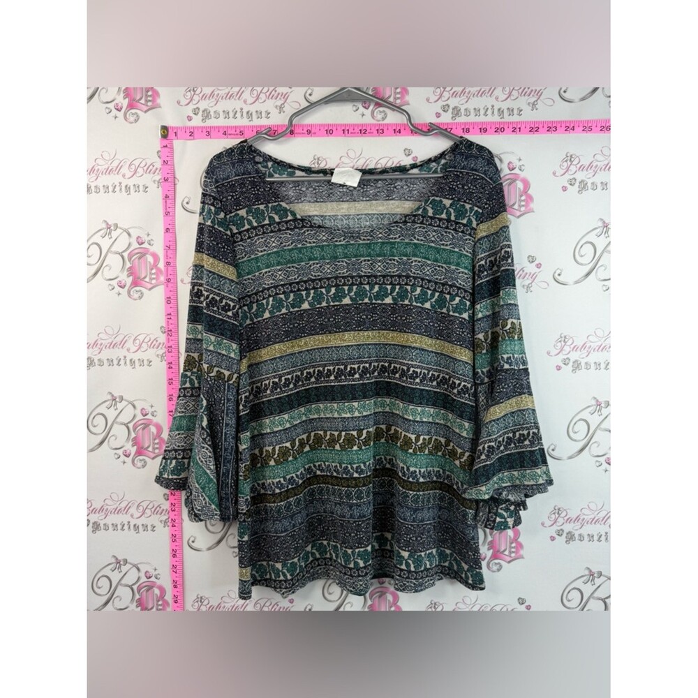 Clientele Long Sleeve Bohemian Striped Tunic Top in Green and Navy Sparkly
